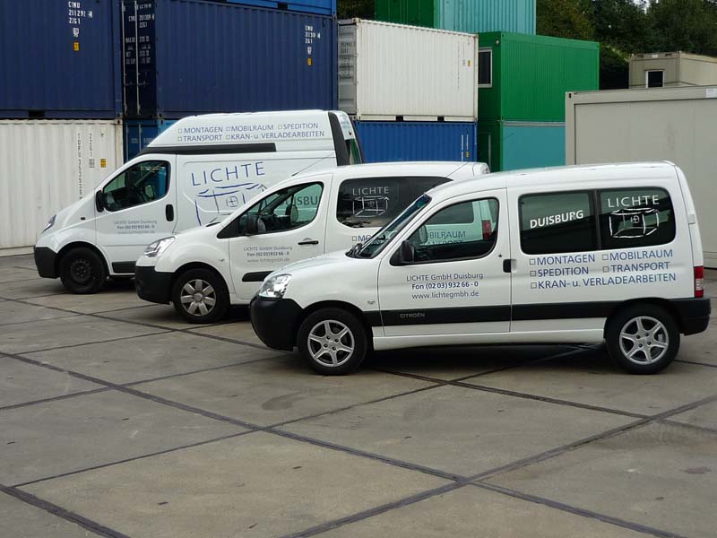 Servicefahrzeuge (2)